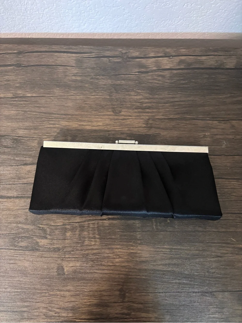Clutch bag